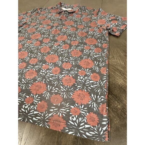 Travis Mathew Polo Shirt Mens Large Blue Red All Over Print Cotton Blend Floral - Picture 2 of 15